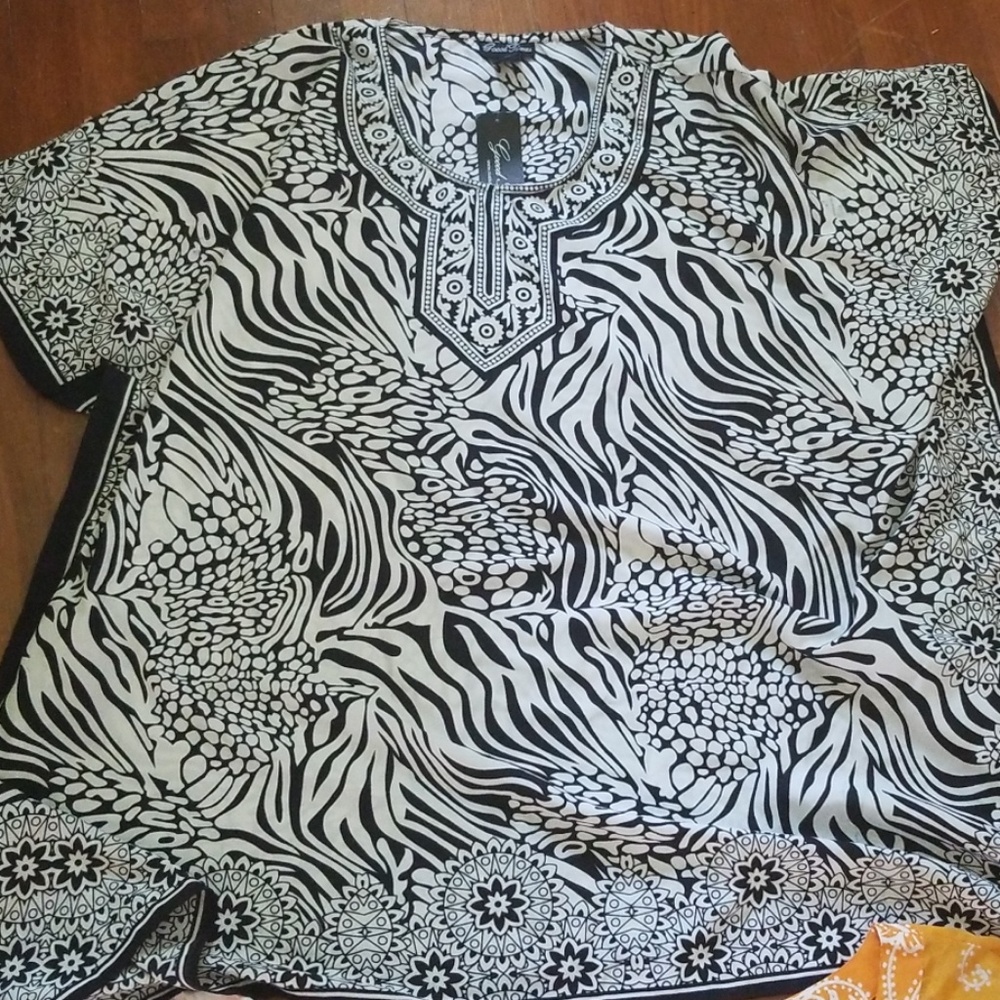 Blouses (3) - image 8